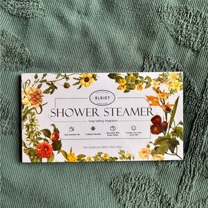☀️5 for $30☀️ Shower Steamers new in box